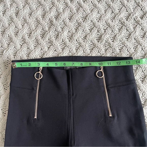 Ann Taylor -stretch black leggings gold o-ring zippers - Picture 4 of 12